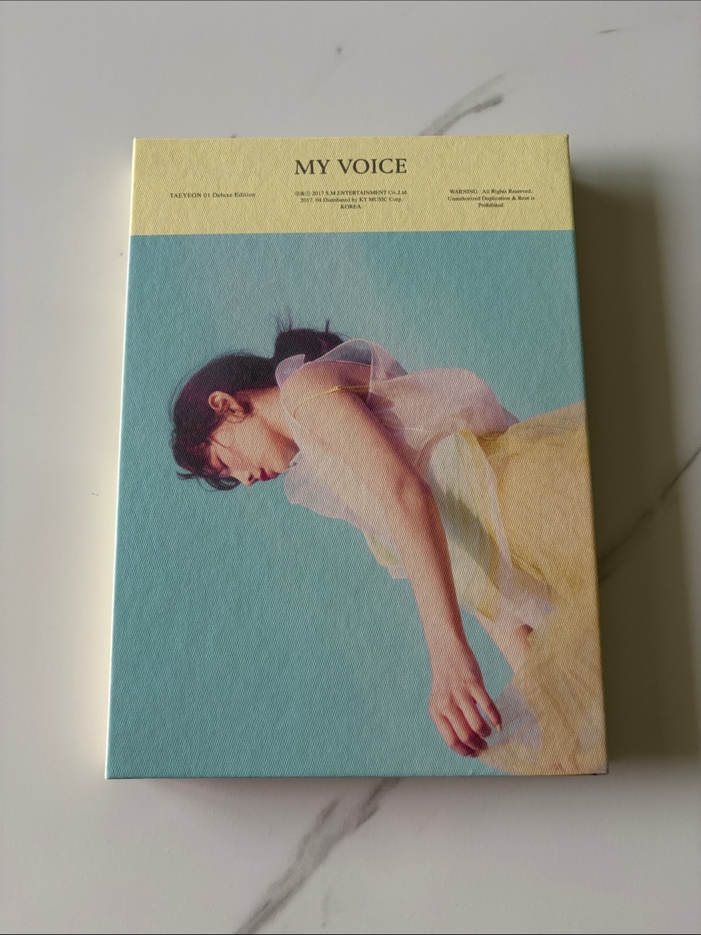 Kpop Taeyeon 1st Studio Album Repackage My Voice (Deluxe Edition) (Sky Ver)